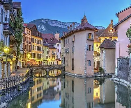 La Pepite D'annecy - Hyper Centre & Au Calme & Balcon
